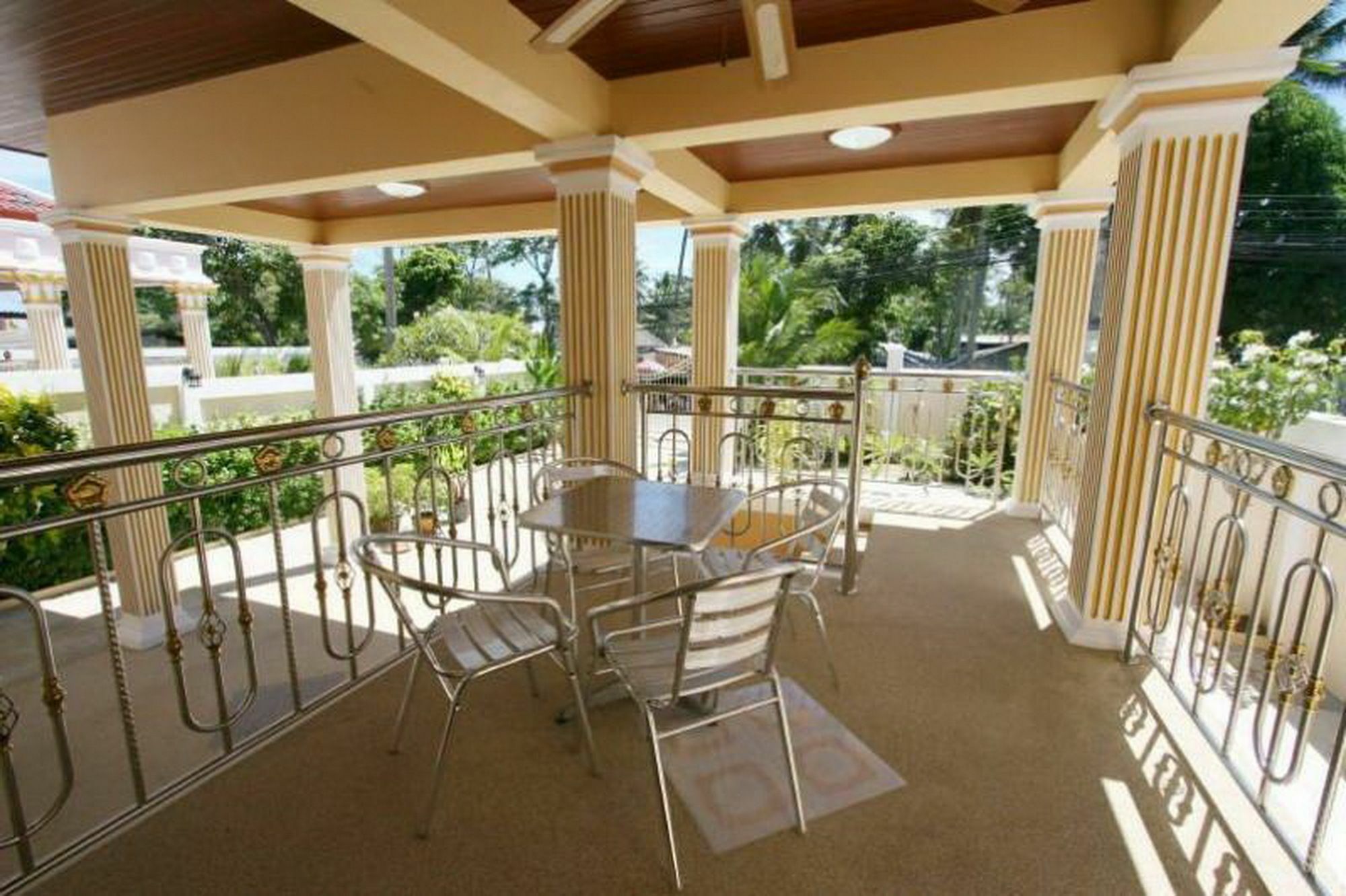 Majestic Villas Phuket Rawai Exterior foto